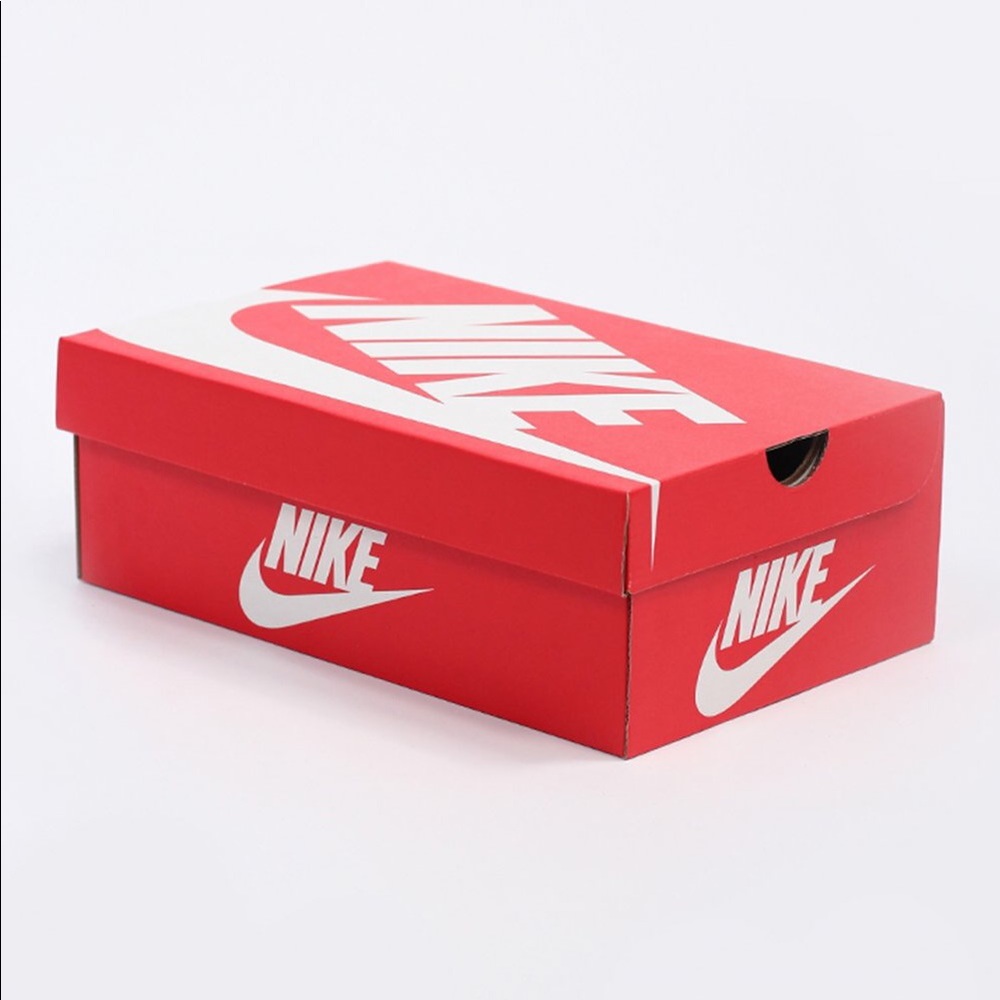 Nike Mystery Box Jordan Retro Air Max Vapormax Men - Picture 2 of 10